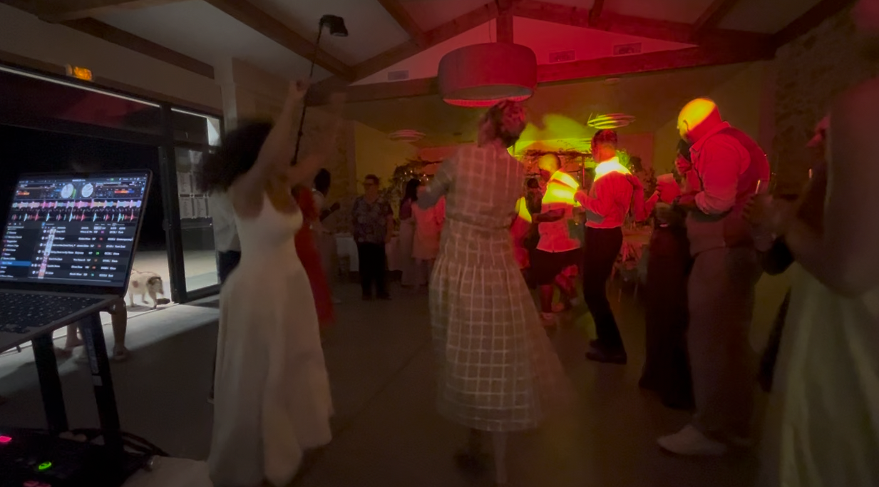 Référence réelle DJ Manelya · Mariage à Agde — vue 2
